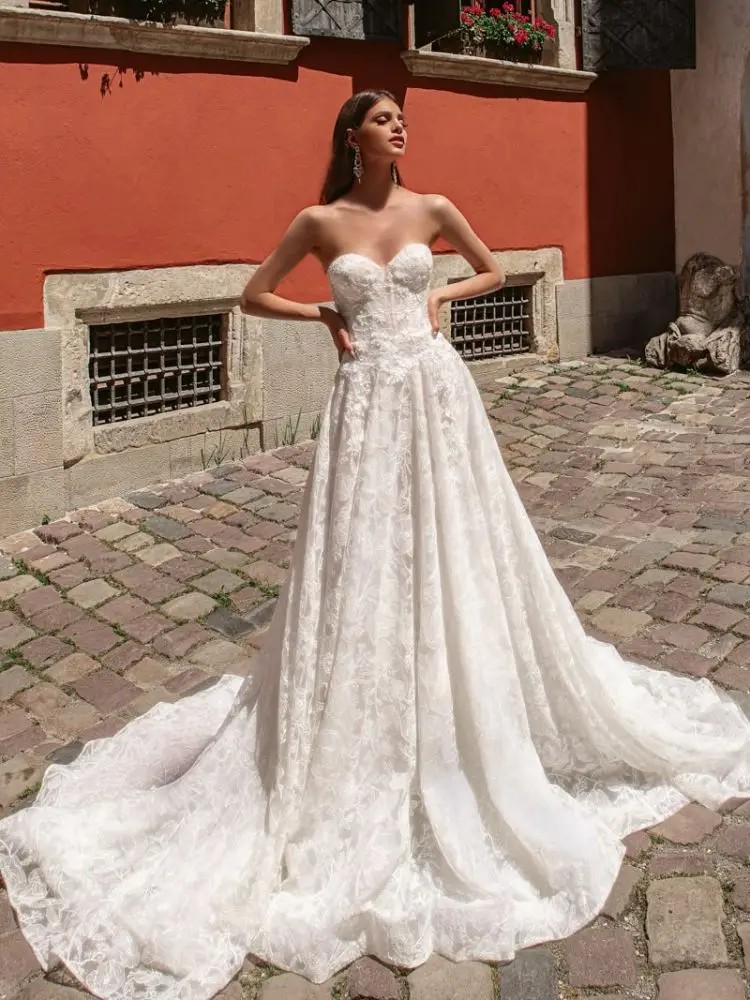 Find Your Dream Dress at Unbelievable Prices: Boston November Sample Sale Is Here! Image